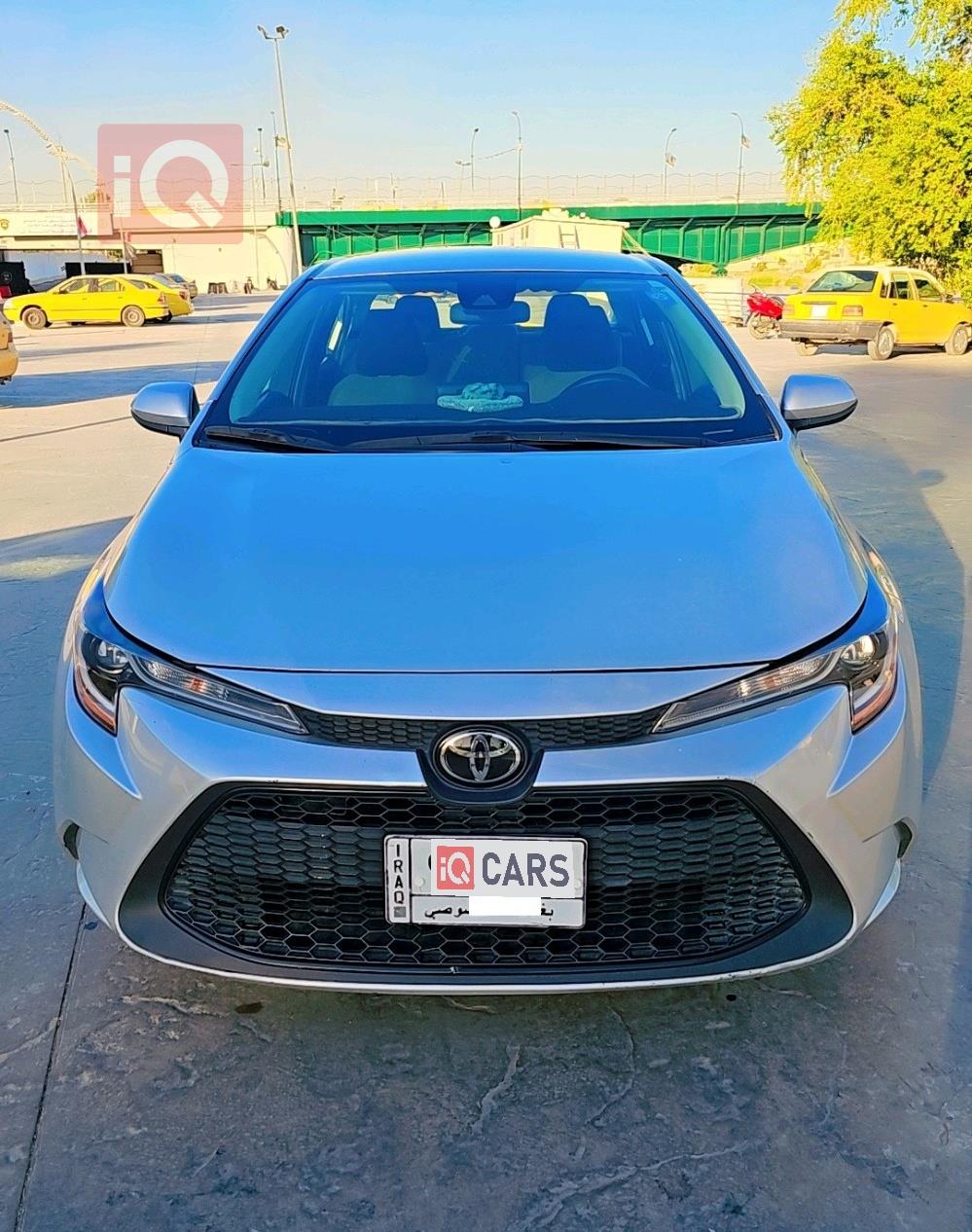 تۆیۆتا کۆرۆلا